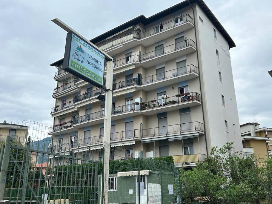 Lakehouse Enjoy Verbania Zewnętrze zdjęcie